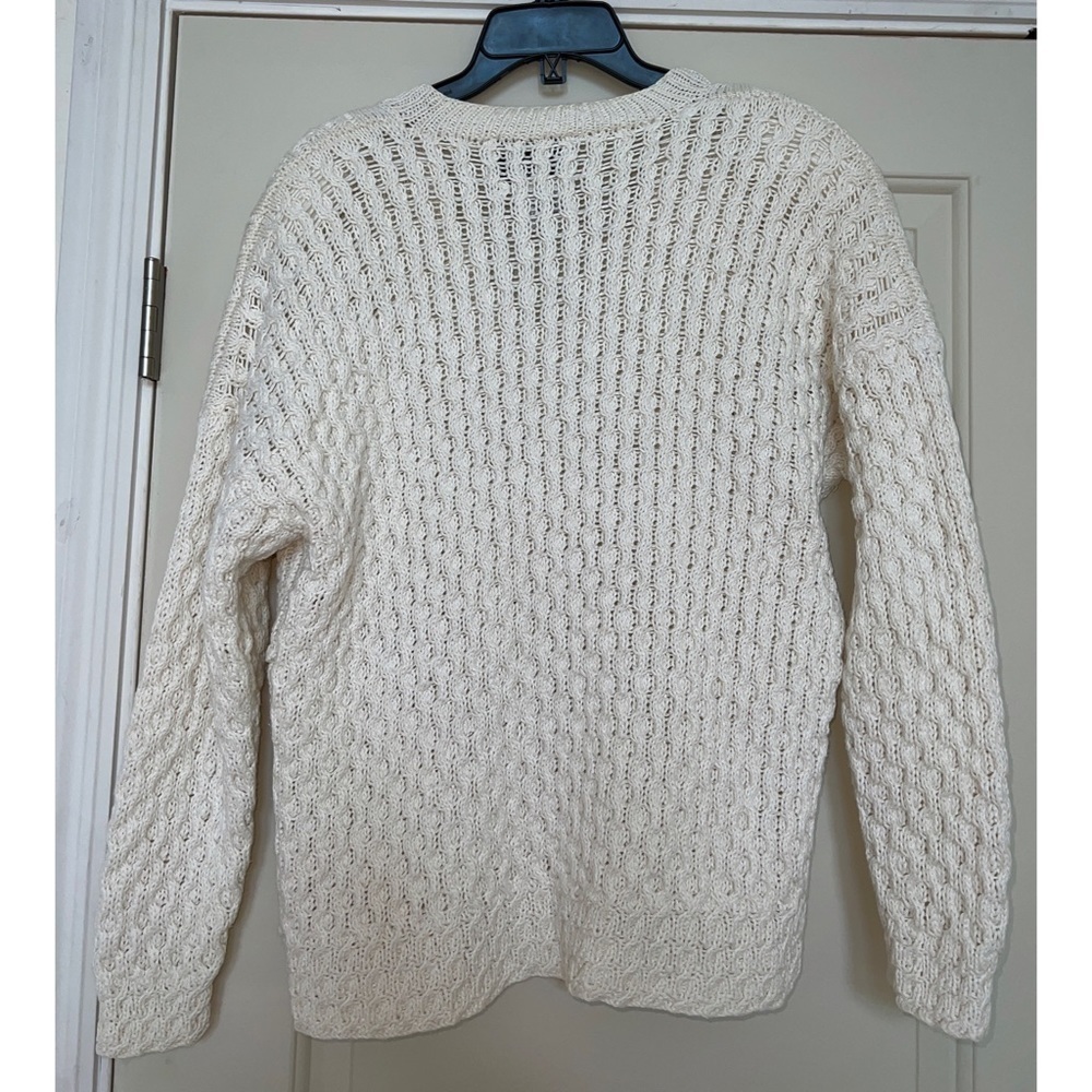 Chunky VINTAGE WHITE CABLE HAND-KNITTED INTERNATIONALE EXPRESS SWEATER - SIZE XS - Picture 4 of 5